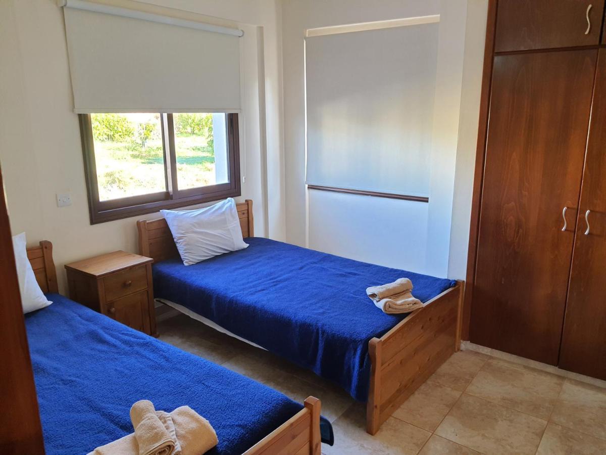 Joanna Sunset Apts Pomos Dış mekan fotoğraf