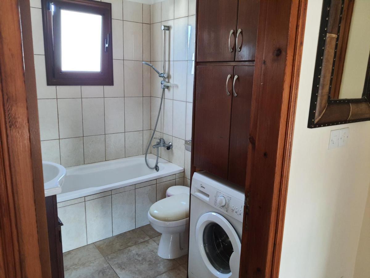 Joanna Sunset Apts Pomos Dış mekan fotoğraf