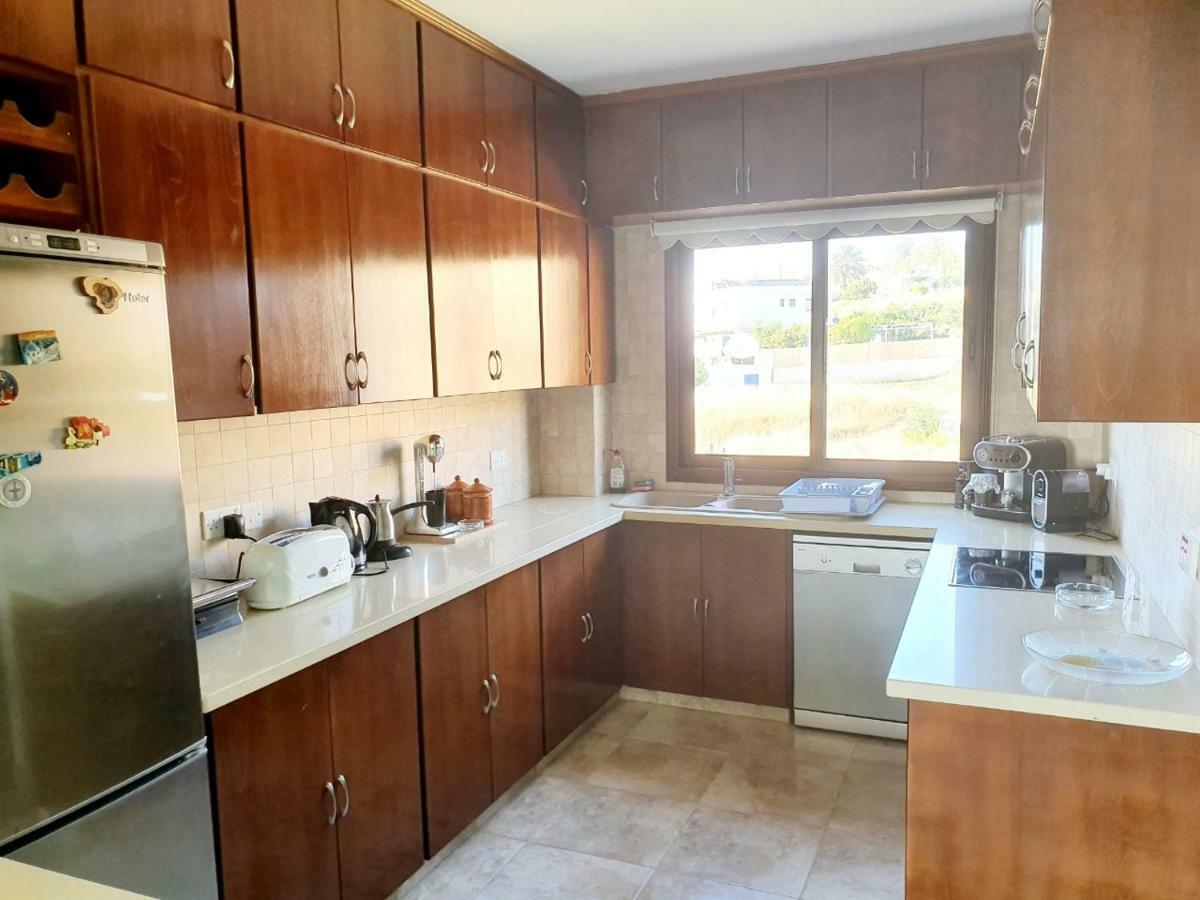 Joanna Sunset Apts Pomos Dış mekan fotoğraf