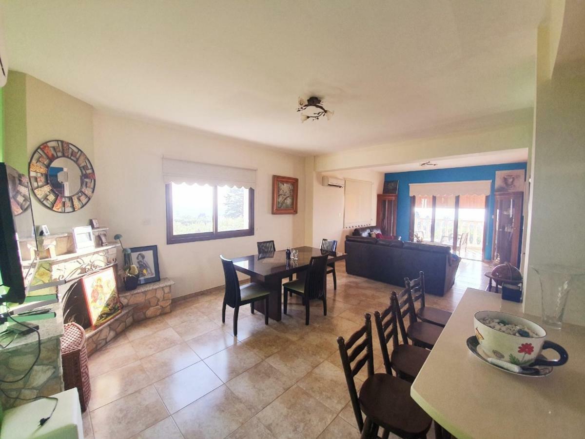 Joanna Sunset Apts Pomos Dış mekan fotoğraf