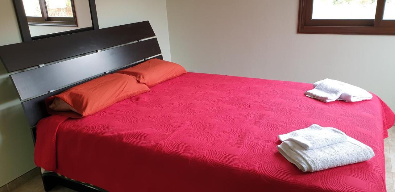 Joanna Sunset Apts Pomos Dış mekan fotoğraf